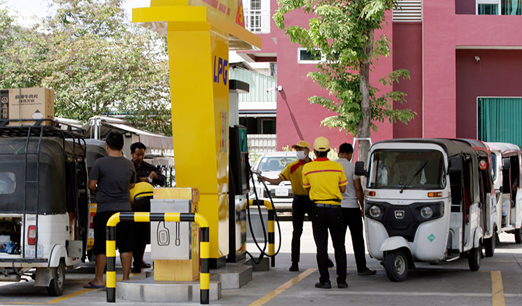 AMRO revises Cambodia’s growth to 4.3% as global oil prices spike